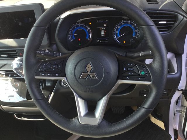 MITSUBISHI DELICA MINI 2025 Image 31