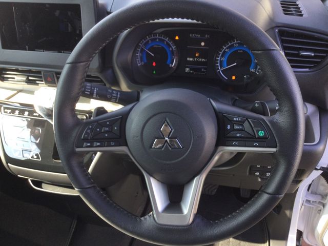 MITSUBISHI DELICA MINI 2025 Image 31