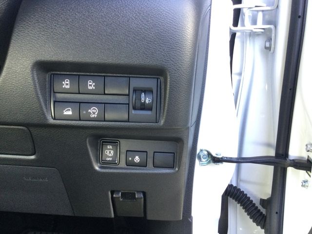 MITSUBISHI DELICA MINI 2025 Image 31