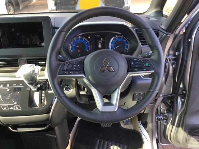 MITSUBISHI DELICA MINI 2025 Image 31