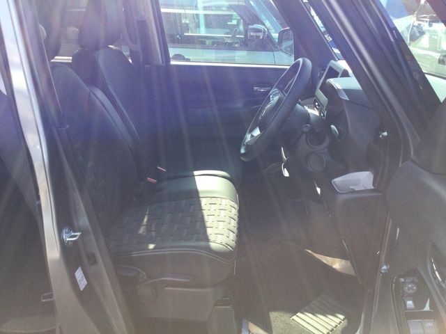 MITSUBISHI DELICA MINI 2025 Image 31