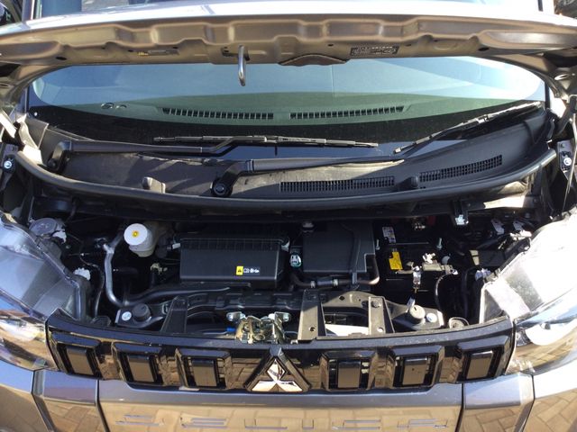 MITSUBISHI DELICA MINI 2025 Image 31