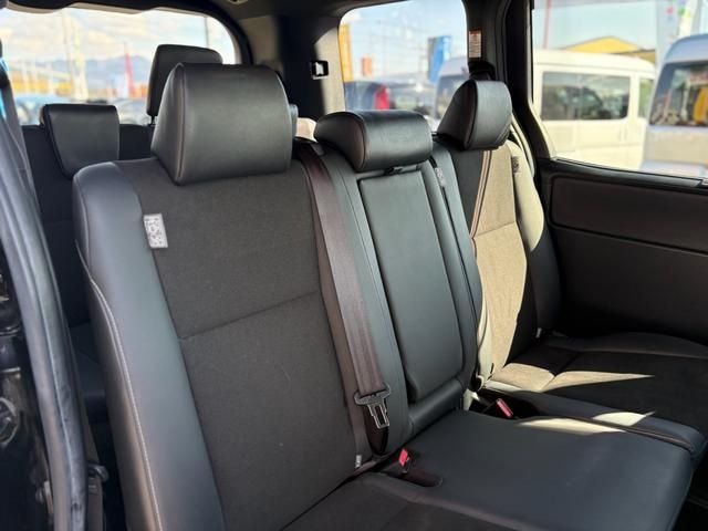 TOYOTA NOAH 2019 Image 31