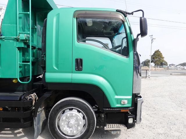 ISUZU FORWARD 2013 Image 31