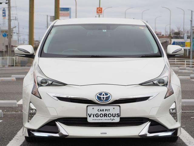 TOYOTA PRIUS 2018 Image 31