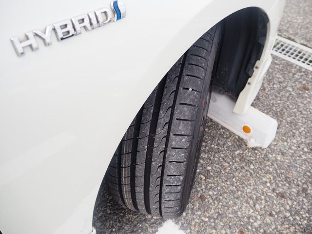 TOYOTA PRIUS 2018 Image 31