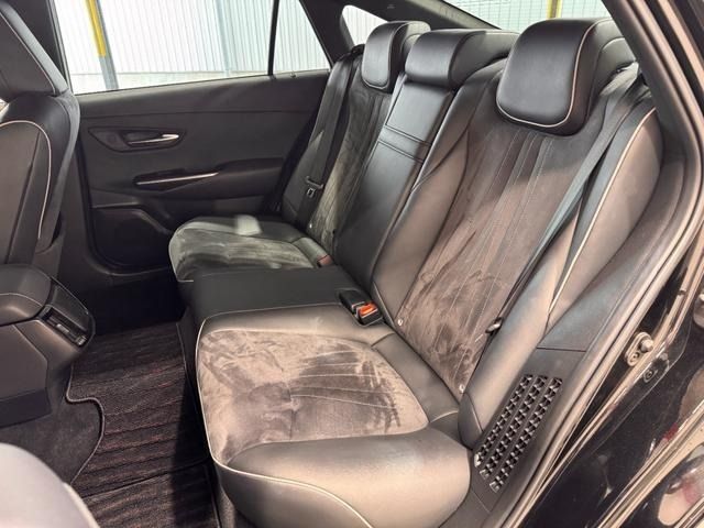 TOYOTA CROWN SEDAN HYBRID 2019 Image 31