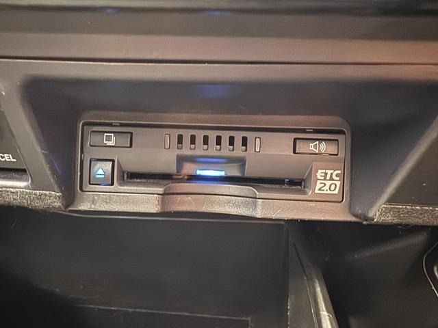 TOYOTA CROWN SEDAN HYBRID 2019 Image 31