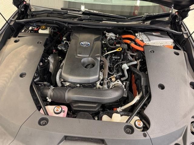 TOYOTA CROWN SEDAN HYBRID 2019 Image 31