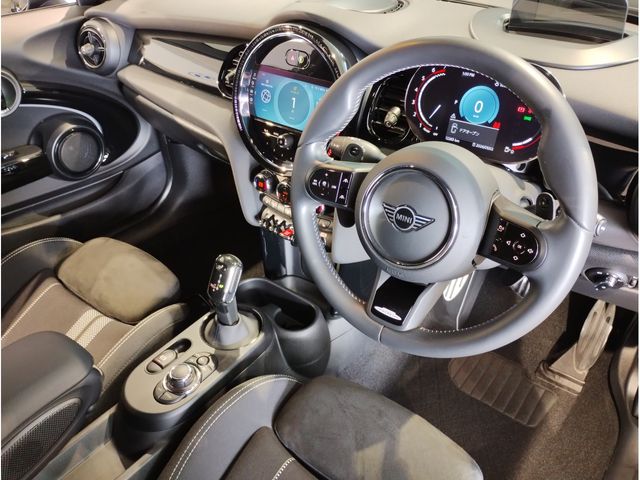 BMW MINI 2023 Image 31