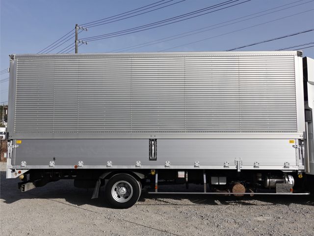 MITSUBISHI FUSOU FIGHTER 2015 Image 31