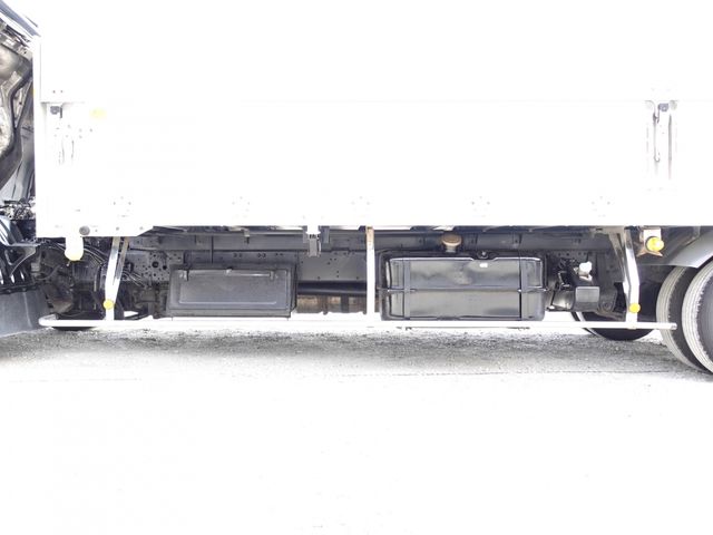 MITSUBISHI FUSOU FIGHTER 2015 Image 31