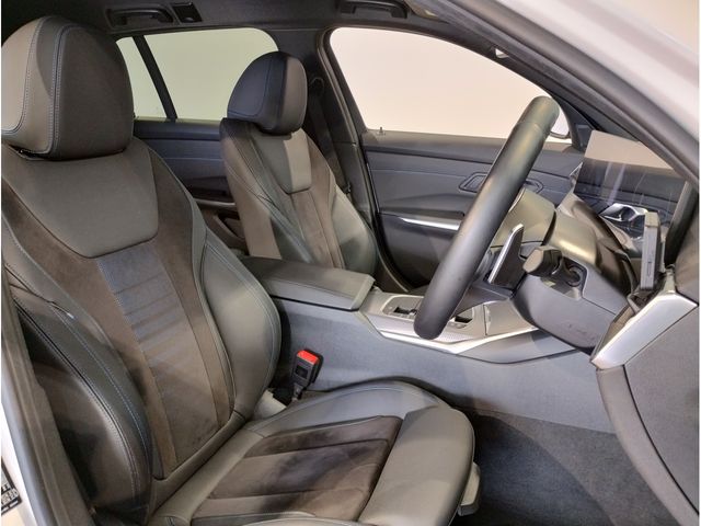 BMW 3SERIES TOURING 2023 Image 31