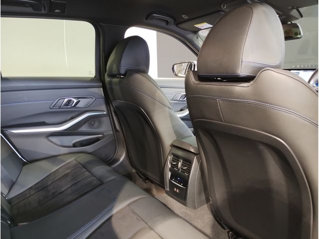 BMW 3SERIES TOURING 2023 Image 31