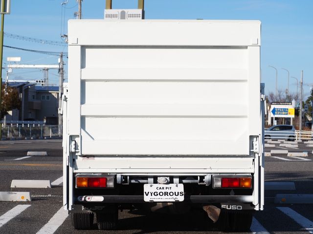 MITSUBISHI CANTER 2014 Image 31