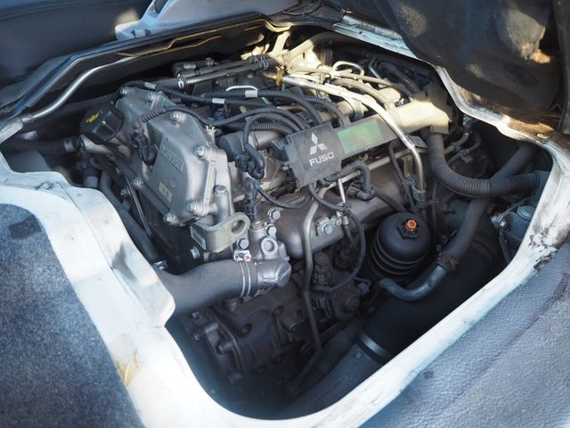 MITSUBISHI CANTER 2014 Image 31