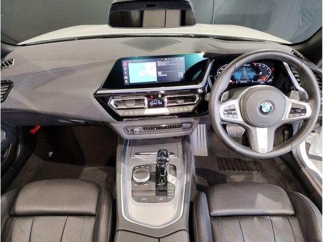 BMW Z4 2019 Image 31