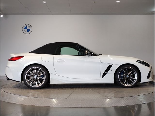 BMW Z4 2019 Image 31