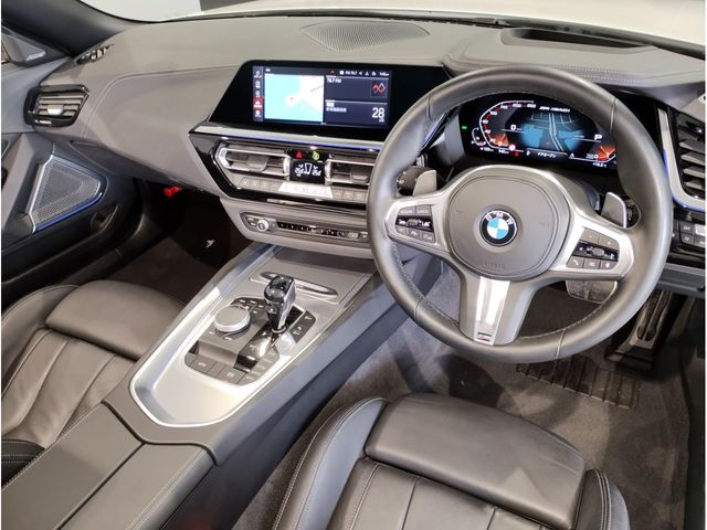 BMW Z4 2019 Image 31