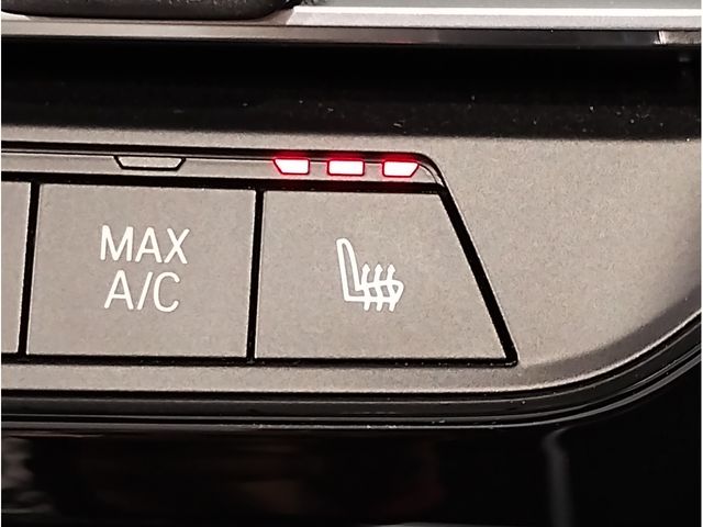 BMW Z4 2019 Image 31