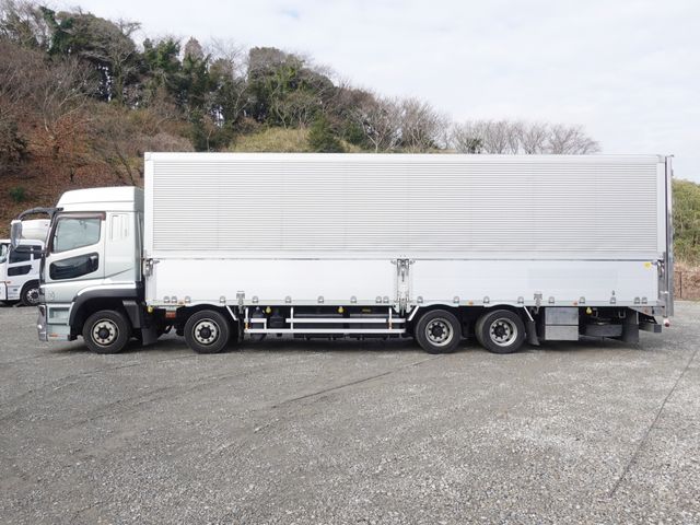 MITSUBISHI FUSOU SUPER GREAT 2018 Image 31