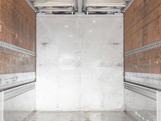 MITSUBISHI FUSOU SUPER GREAT 2018 Image 31