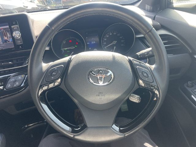 TOYOTA C-HR 2018 Image 31