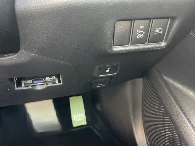 TOYOTA C-HR 2018 Image 31