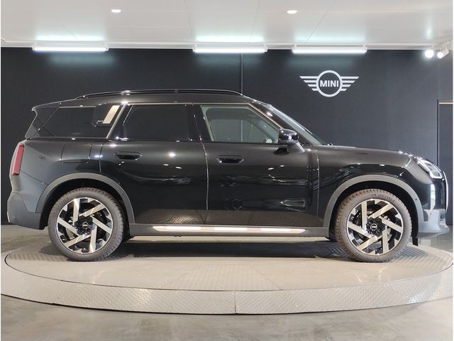 BMW MINI COUNTRYMAN 2025 Image 31