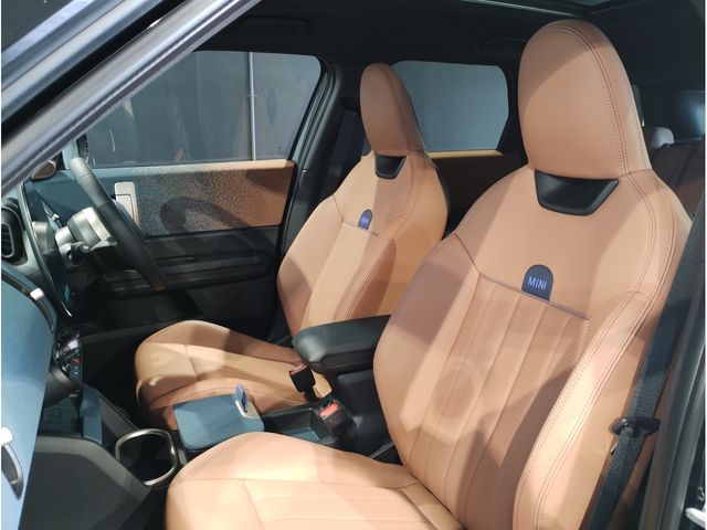 BMW MINI COUNTRYMAN 2025 Image 31