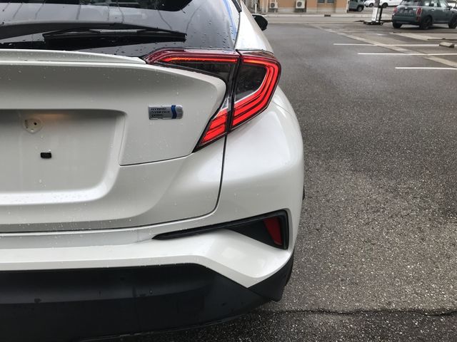 TOYOTA C-HR 2019 Image 31