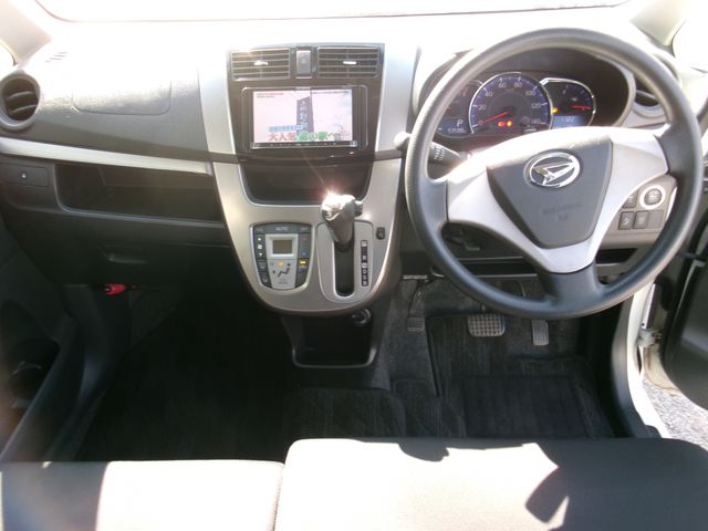 DAIHATSU MOVE CUSTOM 2013 Image 31