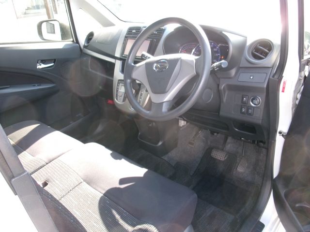 DAIHATSU MOVE CUSTOM 2013 Image 31