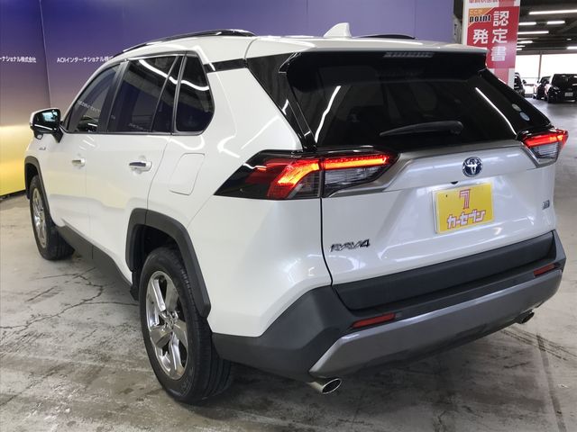 TOYOTA RAV4 HYBRID 4WD 2020 Image 31