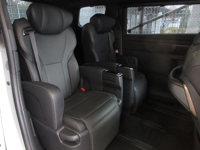 TOYOTA ALPHARD 2024 Image 31