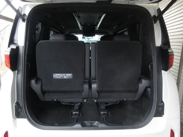 TOYOTA ALPHARD 2024 Image 31