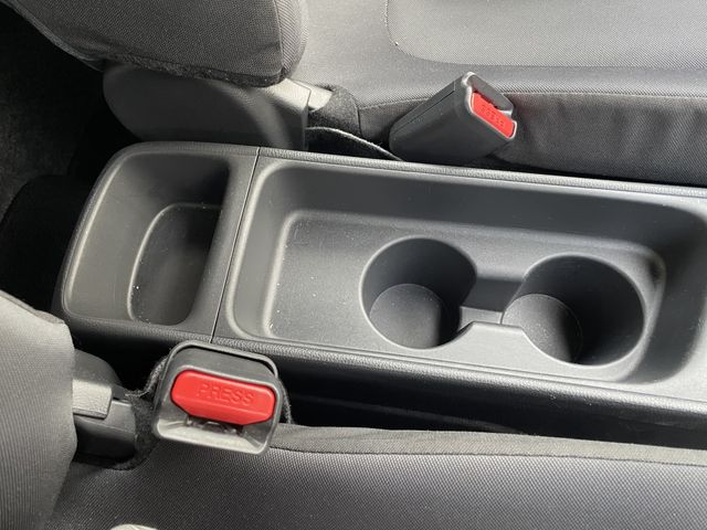 TOYOTA YARIS CROSS 2023 Image 31