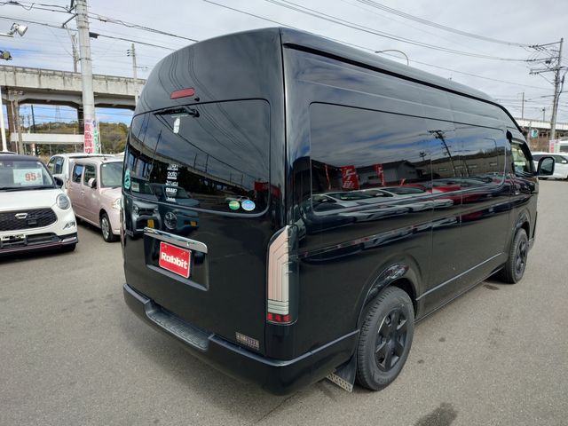 TOYOTA HIACE VAN 4WD 2020 Image 31