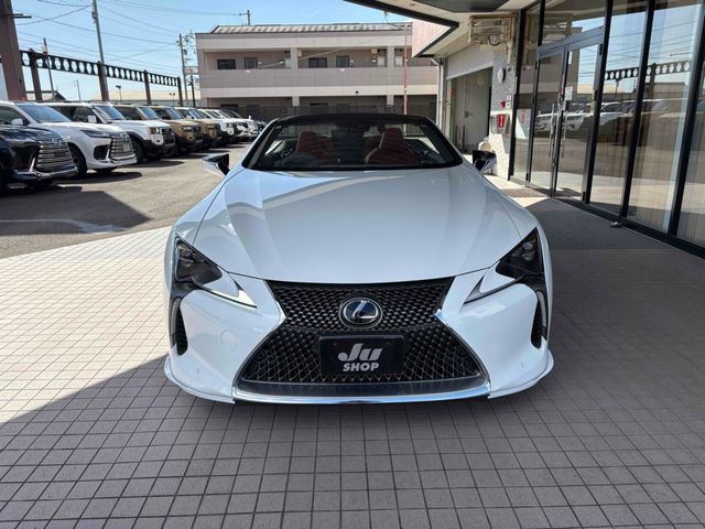 TOYOTA LEXUS LC500 CONVERTI 2021 Image 31