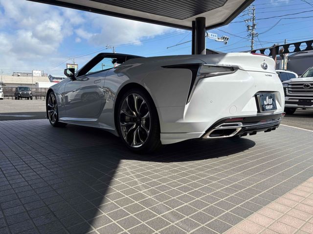 TOYOTA LEXUS LC500 CONVERTI 2021 Image 31