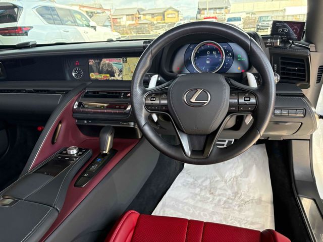 TOYOTA LEXUS LC500 CONVERTI 2021 Image 31