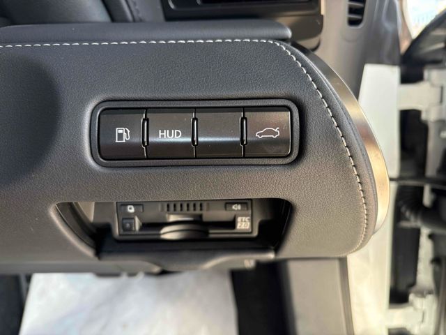 TOYOTA LEXUS LC500 CONVERTI 2021 Image 31