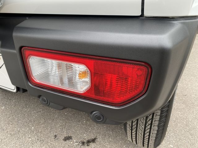 SUZUKI JIMNY 4WD 2025 Image 31