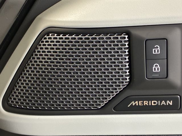 ROVER DEFENDER 2023 Image 31