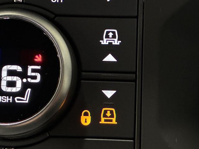 ROVER DEFENDER 2023 Image 31