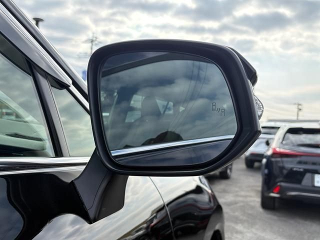 TOYOTA HARRIER 2WD 2021 Image 31