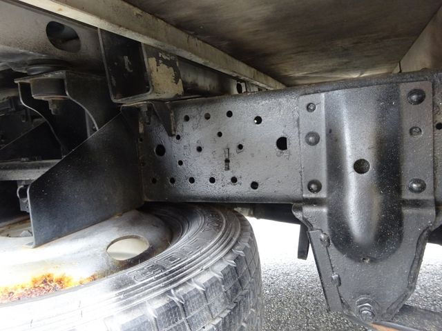 ISUZU ELF 2015 Image 31