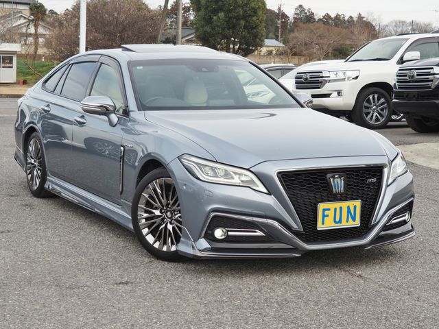 TOYOTA CROWN SEDAN HYBRID 2018 Image 31