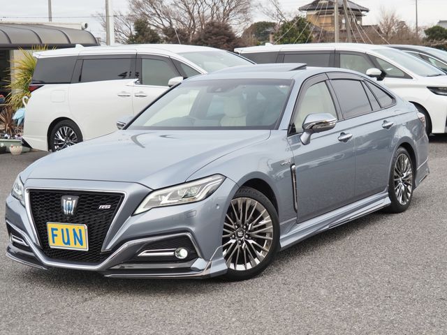 TOYOTA CROWN SEDAN HYBRID 2018 Image 31