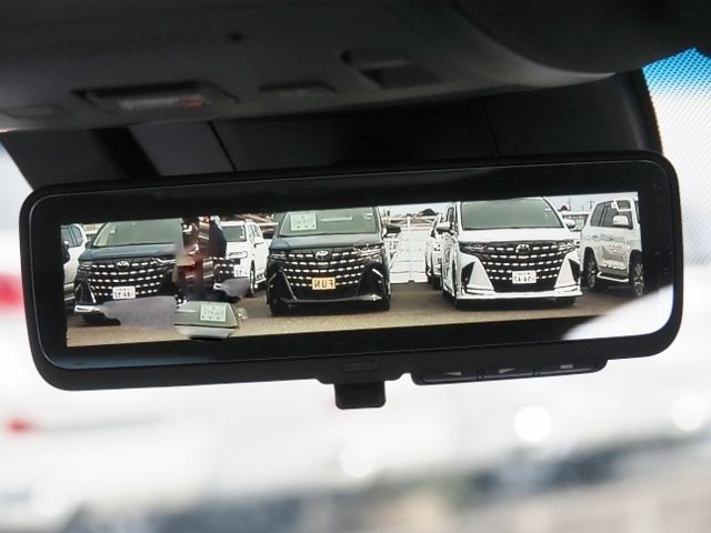 TOYOTA CROWN SEDAN HYBRID 2018 Image 31